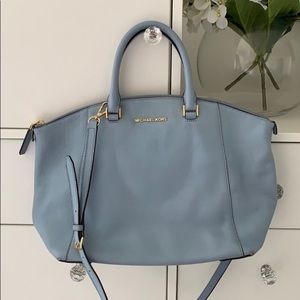 Michael kors purse satchel